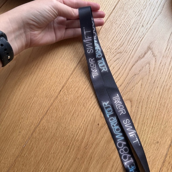 Taylor Swift 1989 VIP World Tour Lanyard Official - 3d material - Picture 4 of 6